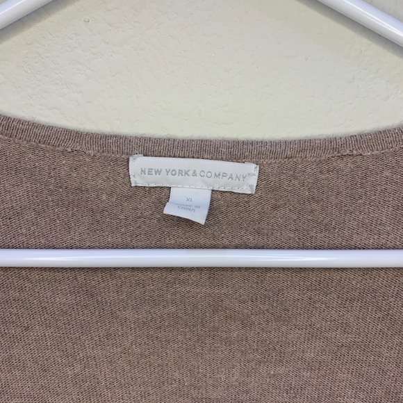 Sweater - Picture 2 of 2